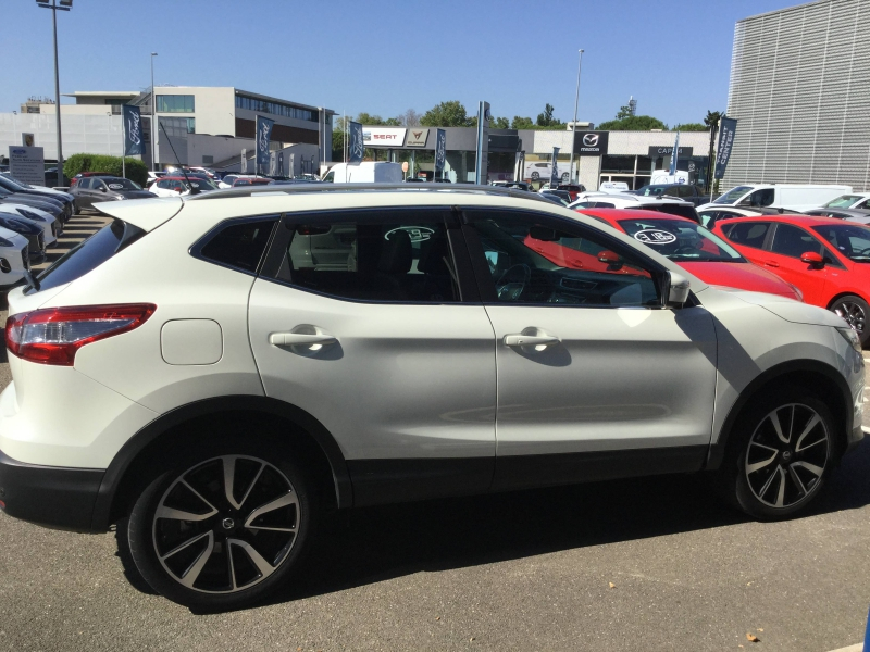 NISSAN Qashqai d’occasion à vendre à AVIGNON chez SNMA (Photo 3)