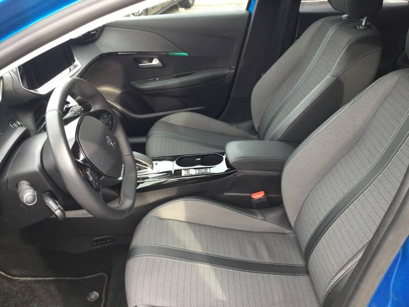 PEUGEOT 208 d’occasion à vendre à AVIGNON chez SNMA (Photo 12)