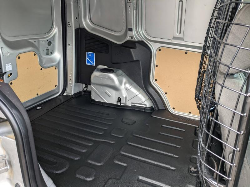 FORD Transit Courier VUL d’occasion à vendre à AVIGNON chez SNMA (Photo 8)