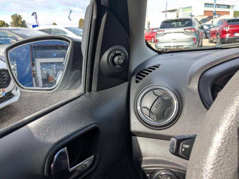 FORD Ka+ d’occasion à vendre à AVIGNON chez SNMA (Photo 19)