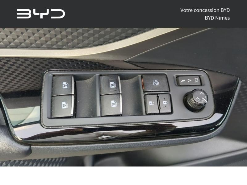 TOYOTA C-HR d’occasion à vendre à AVIGNON chez SNMA (Photo 18)