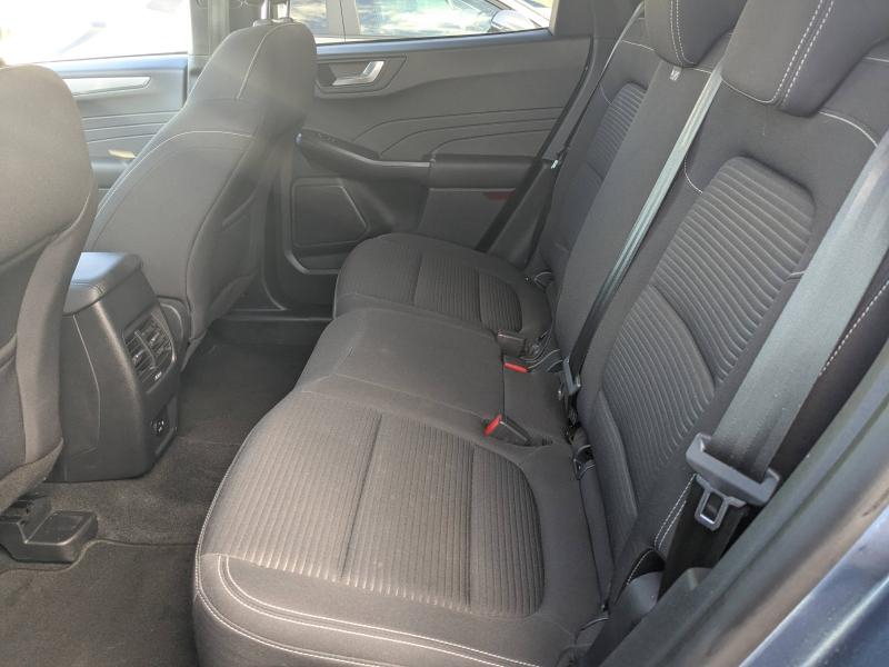 FORD Kuga d’occasion à vendre à AVIGNON chez SNMA (Photo 8)