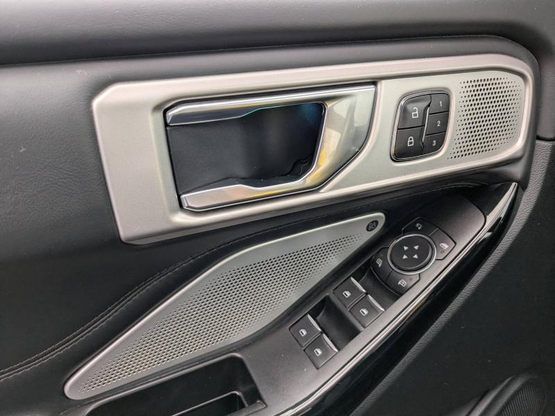 FORD Explorer d’occasion à vendre à AVIGNON chez SNMA (Photo 19)