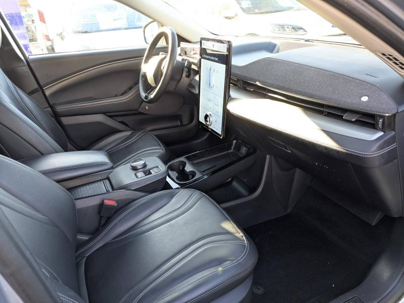 FORD Mustang Mach-E d’occasion à vendre à AVIGNON chez SNMA (Photo 12)
