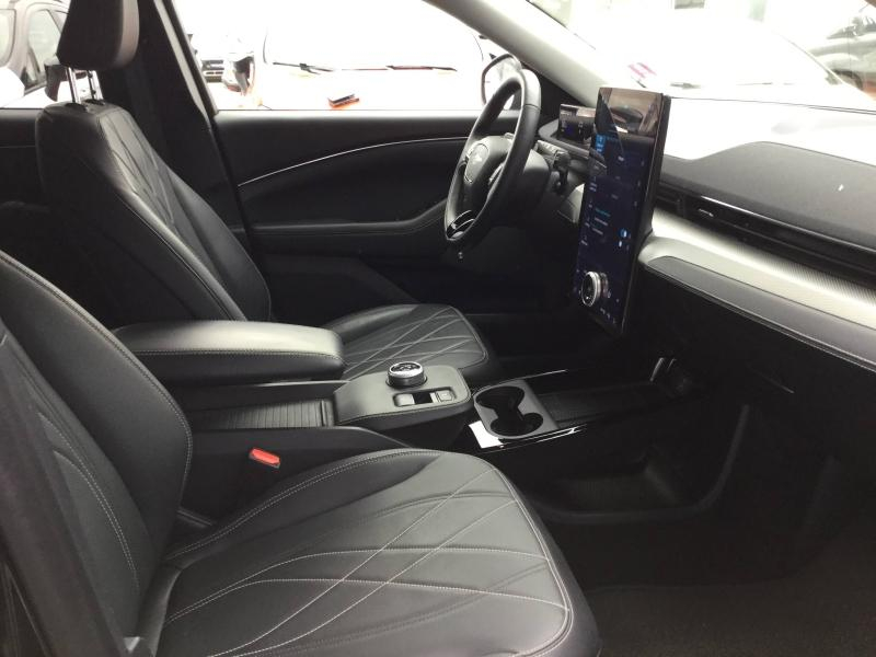 FORD Mustang Mach-E d’occasion à vendre à AVIGNON chez SNMA (Photo 11)