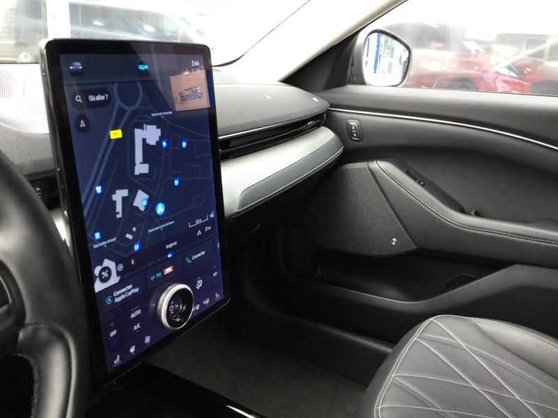 FORD Mustang Mach-E d’occasion à vendre à AVIGNON chez SNMA (Photo 14)