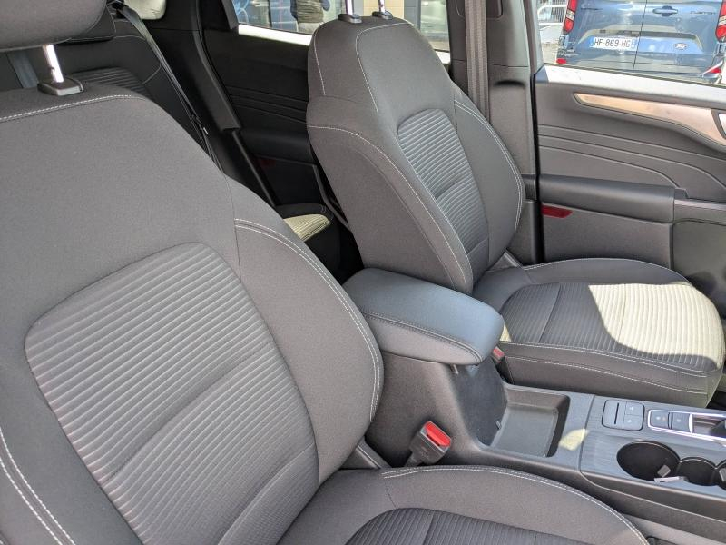 FORD Kuga d’occasion à vendre à AVIGNON chez SNMA (Photo 8)